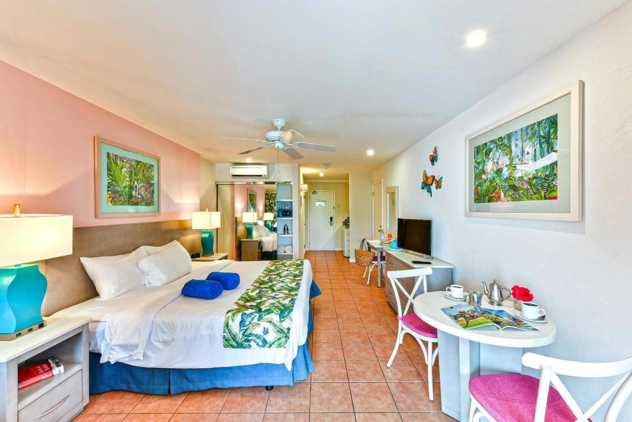 Butterfly Beach Hotel Christ Church Kültér fotó