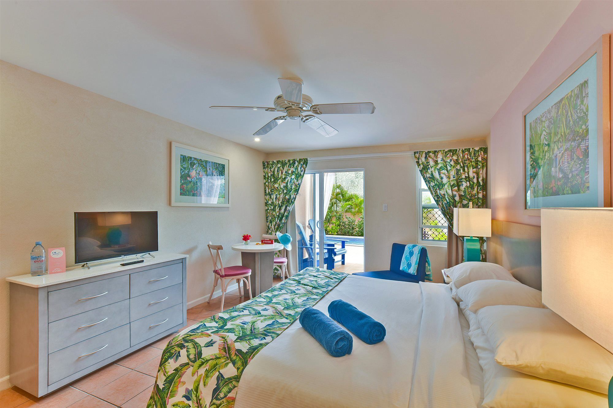 Butterfly Beach Hotel Christ Church Kültér fotó